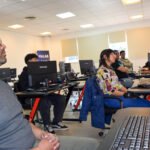 Los alumnos de la ULP cruzaron experiencias en el nuevo Laboratorio de Finanzas